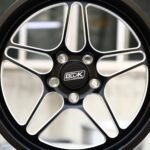 ANK-75533 — спицы крупным планом