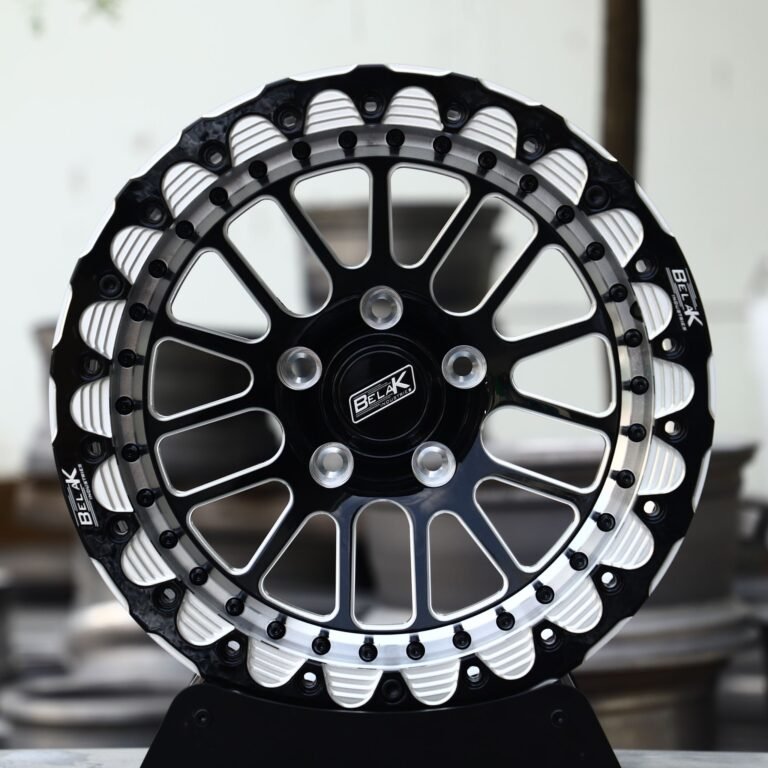 Ford Mustang wheels – Gloss Black / Machined Mesh Beadlock (Belak-Style), front view