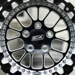 ANK-78820 — спицы крупным планом