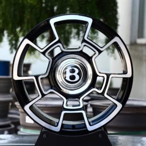 Bentley Continental GT / Bentayga Forged Wheels – Gloss Black Petal-Spoke Machined Face