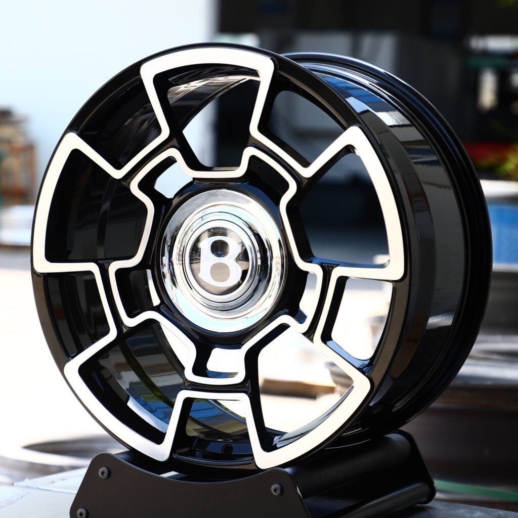 Bentley Style Gloss Black Petal-Spoke Machined Face Forged Wheels - Bentley Continental GT / Bentley Bentayga Fitment (5-Lug) view 3