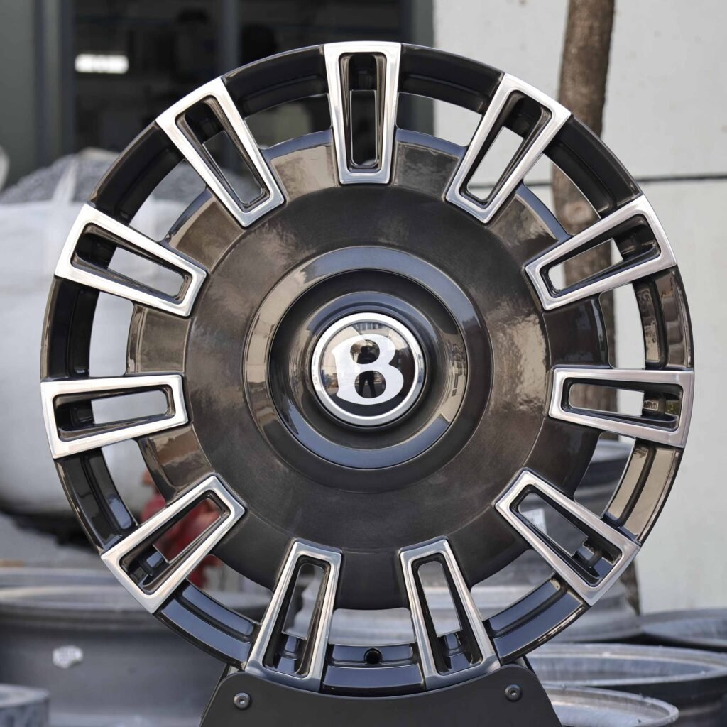 Bentley Style Matte Silver Full-Face Machined Face Forged Wheels - Bentley Continental GT / Bentley Bentayga Fitment (5-Lug) Monoblock forged wheel