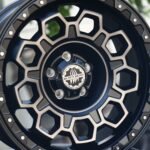 ANK-64490 — спицы крупным планом