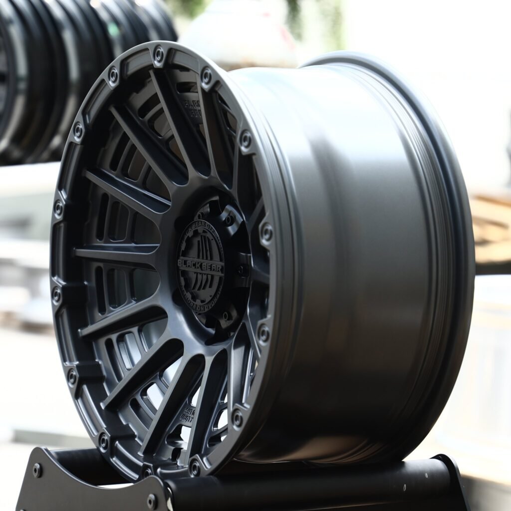 6x139.7 wheels – Black Bear Gray Exposed Bolt Detail Double Ring Lip, side view