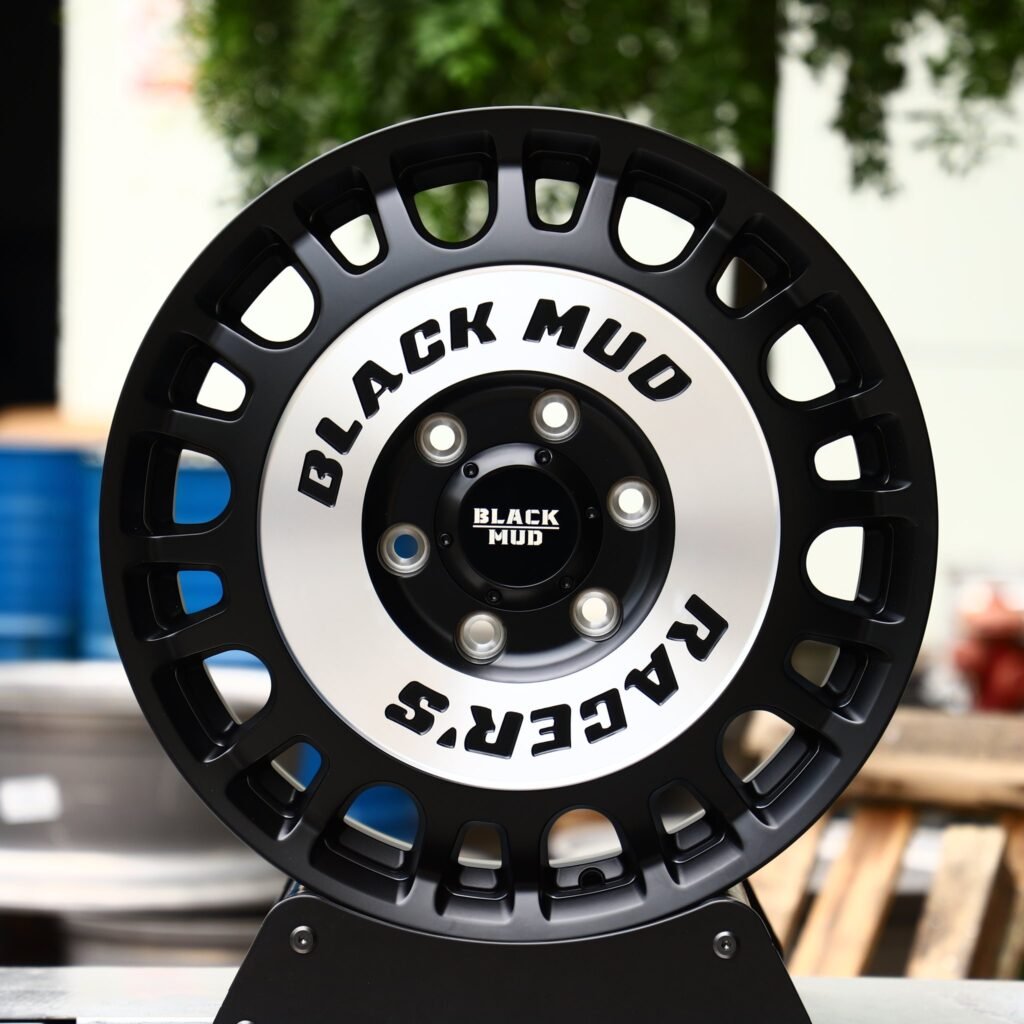 Toyota 4Runner wheels – Black Mud Gloss Black Full-Face, front view