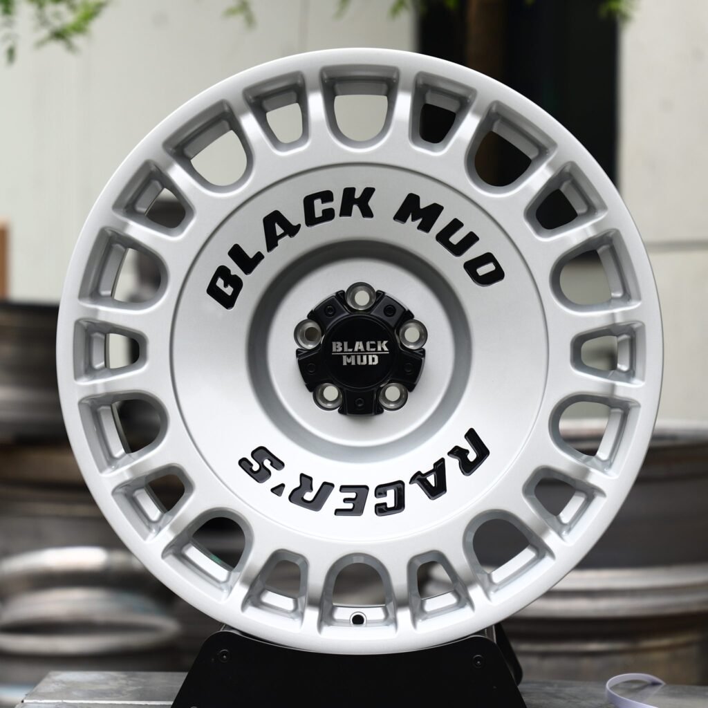 Серебристые кованые диски для Land Rover Defender и Jeep Wrangler, в стиле Black Mud — ANK-79024