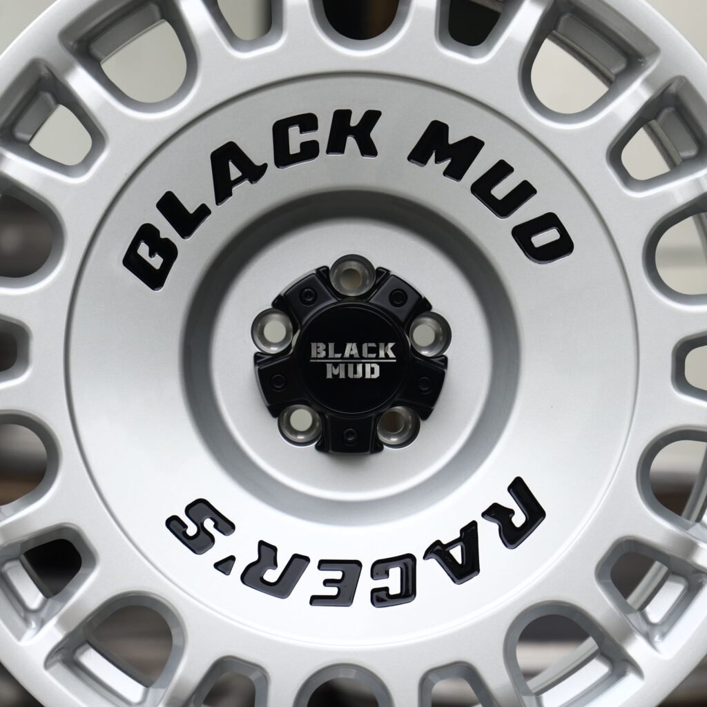 Jeep Gladiator wheels – Silver Perforated Dish (Black Mud-Style), lip and barrel detail
