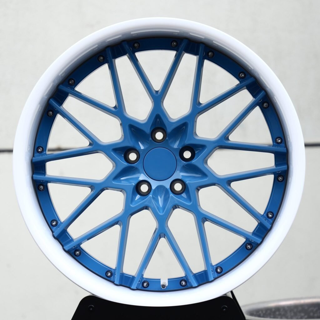 Porsche 911 wheels – Blue / Polished Lip Mesh Deep Dish 2-Piece, front view