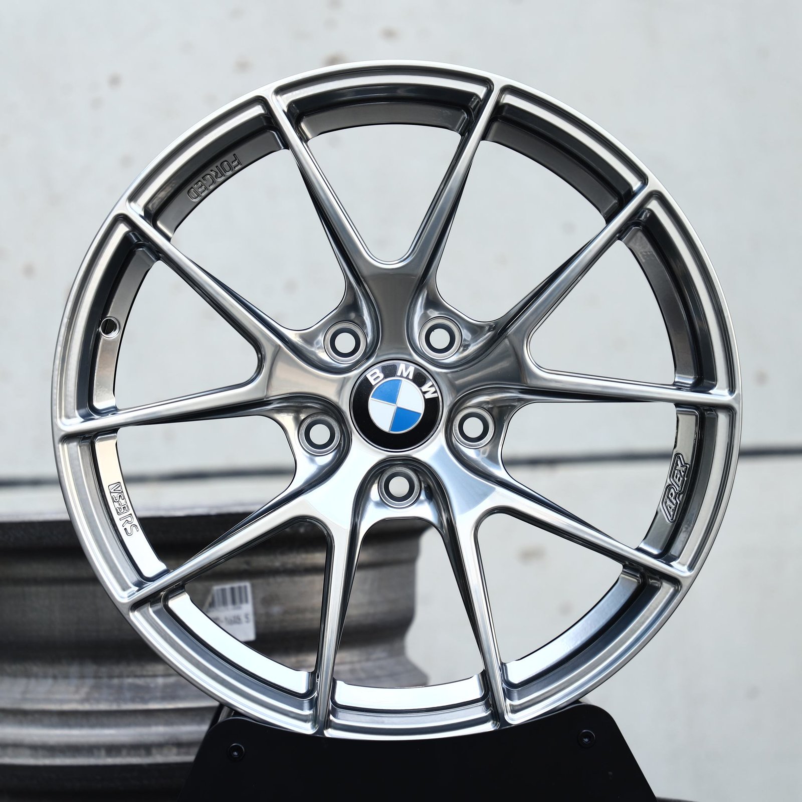 BMW M3 wheels – Black Chrome 5 Y-Spoke (BMW OEM-Style), front view