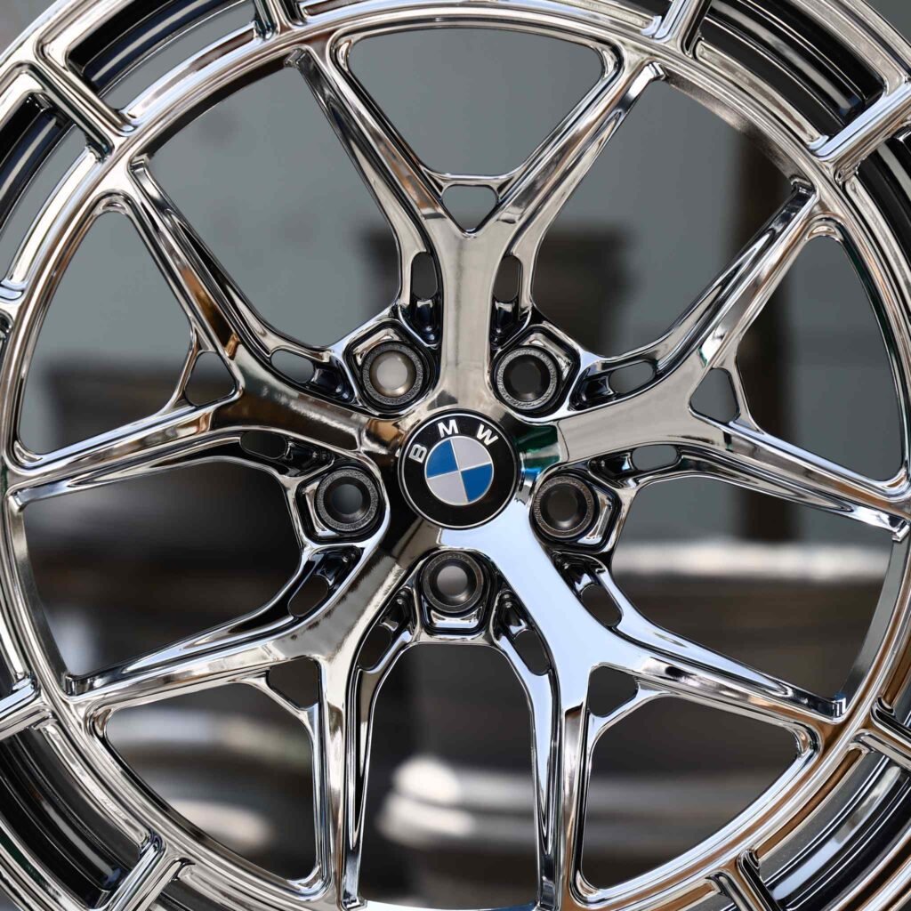 BMW M4 G82 wheels – Chrome Mesh Multi-Spoke (BMW OEM-Style), lip and barrel detail