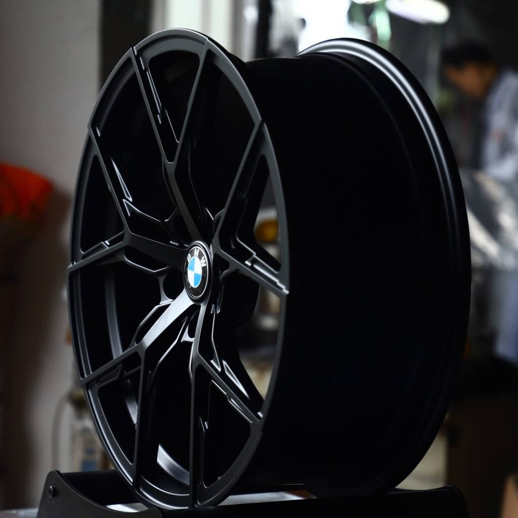 5x120 wheels – Gloss Black 5 Y-Spoke (BMW OEM-Style), side view