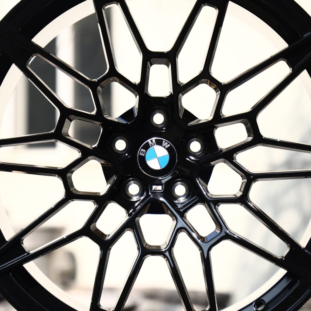 BMW M4 G82 wheels – Gloss Black Mesh Multi-Spoke (BMW OEM-Style), lip and barrel detail