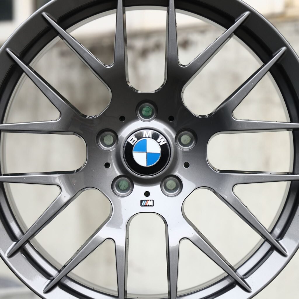 BMW M4 G82 wheels – Gunmetal Machined 8 Y-Spoke Mesh (BMW OEM-Style), lip and barrel detail