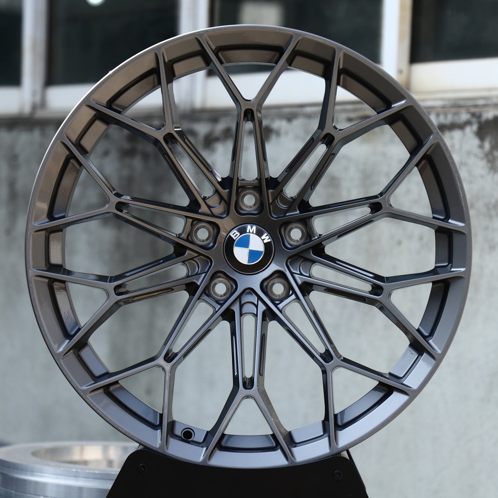 BMW M3 wheels – Gunmetal Multi-Spoke Mesh (BMW OEM-Style), front view