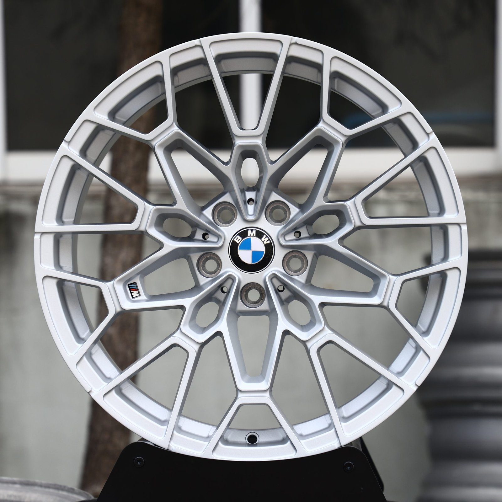BMW M3 wheels – Hyper Silver Mesh Multi-Spoke (BMW OEM-Style), front view