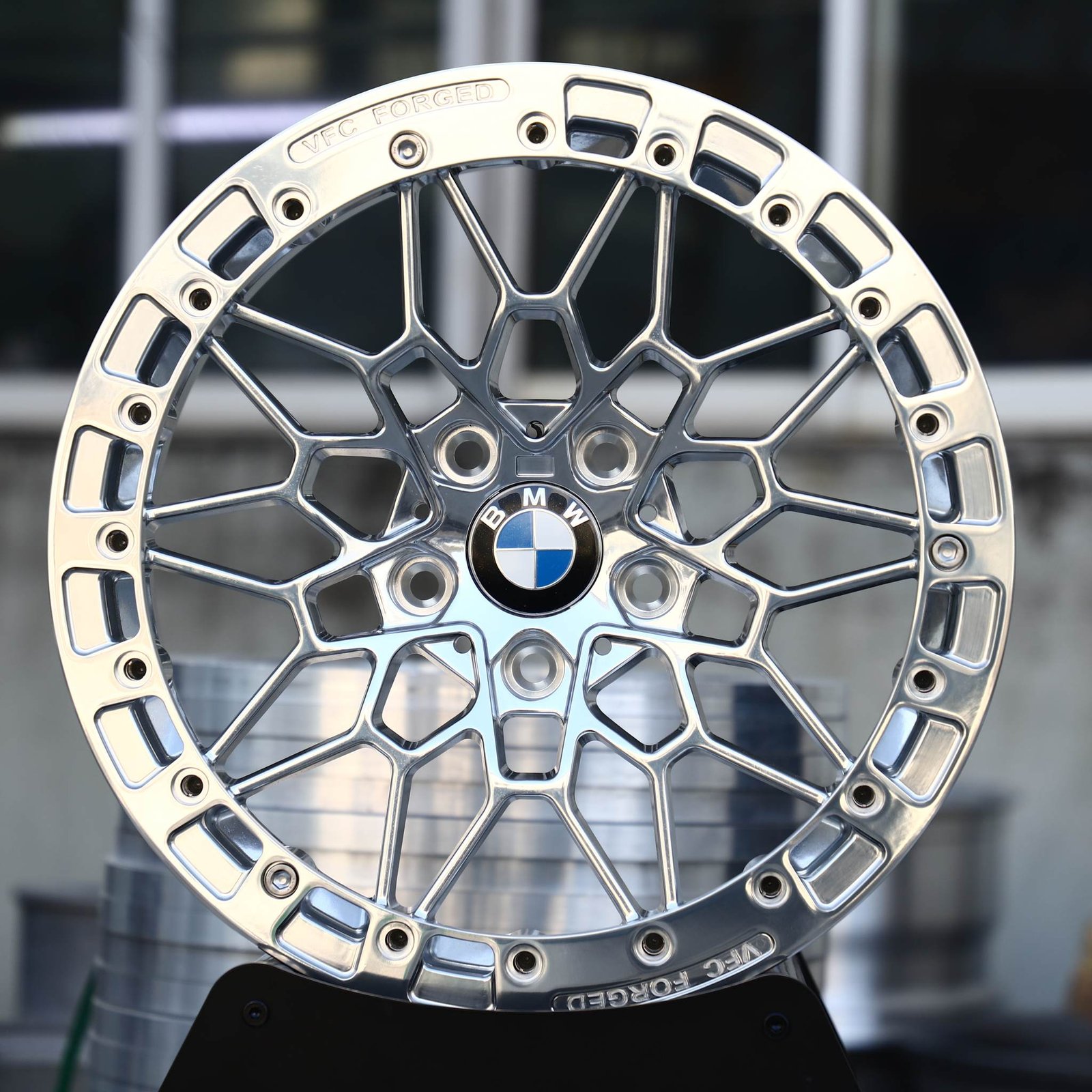 BMW M3 wheels – Mirror Polished Mesh Beadlock (BMW OEM-Style), front view