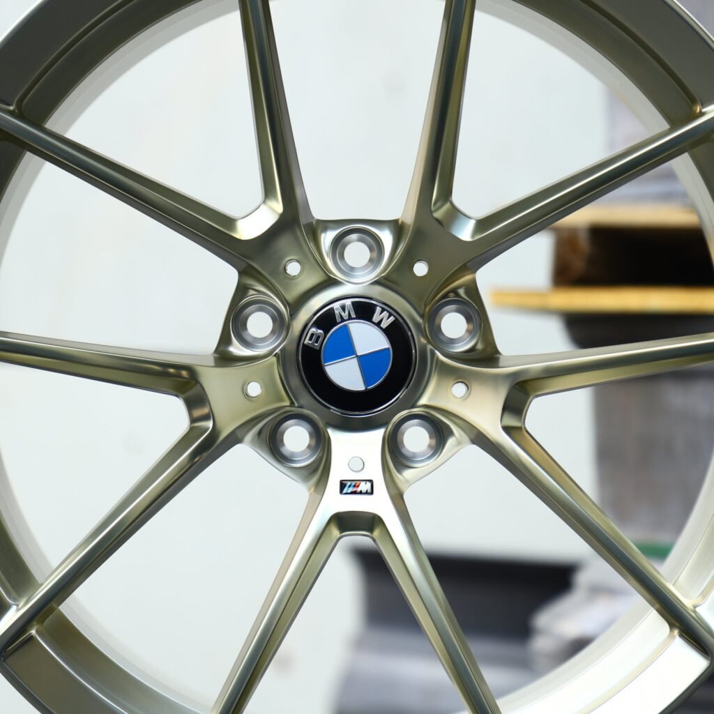 BMW M4 G82 wheels – Polished Transparent Frozen Gold 5 Y-Spoke Concave (BMW OEM-Style), lip and barrel detail