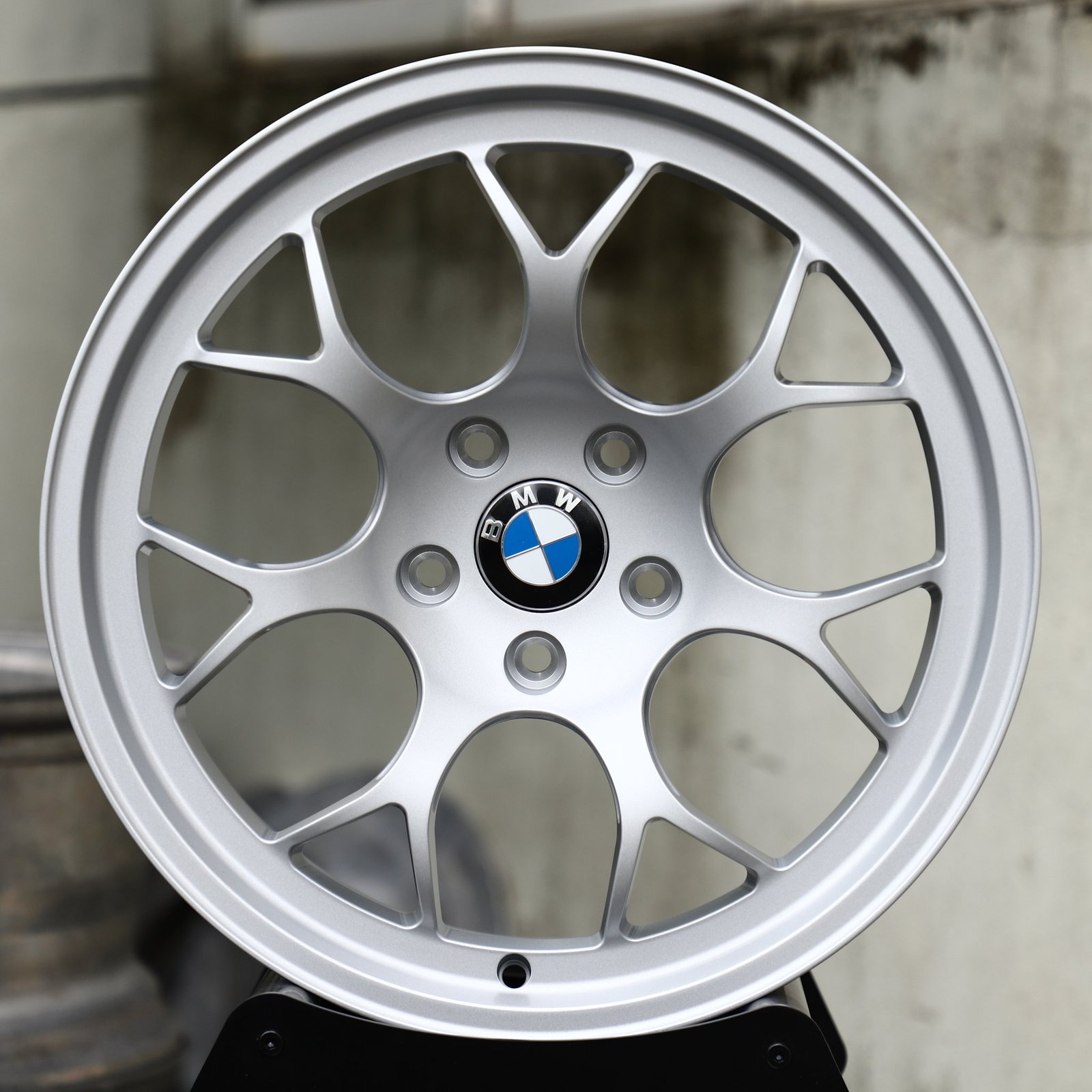 BMW M3 wheels – Silver Y-Spoke Mesh (BMW OEM-Style), front view