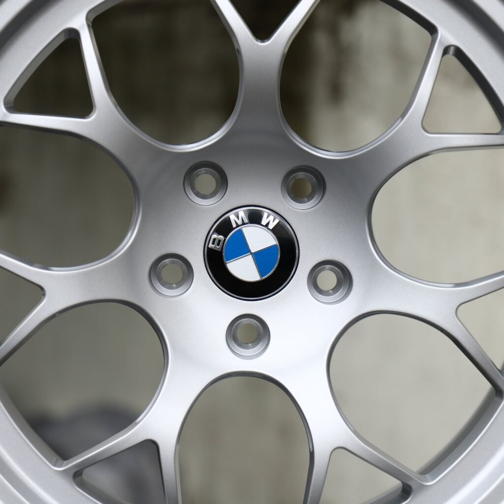 BMW M4 G82 wheels – Silver Y-Spoke Mesh (BMW OEM-Style), lip and barrel detail