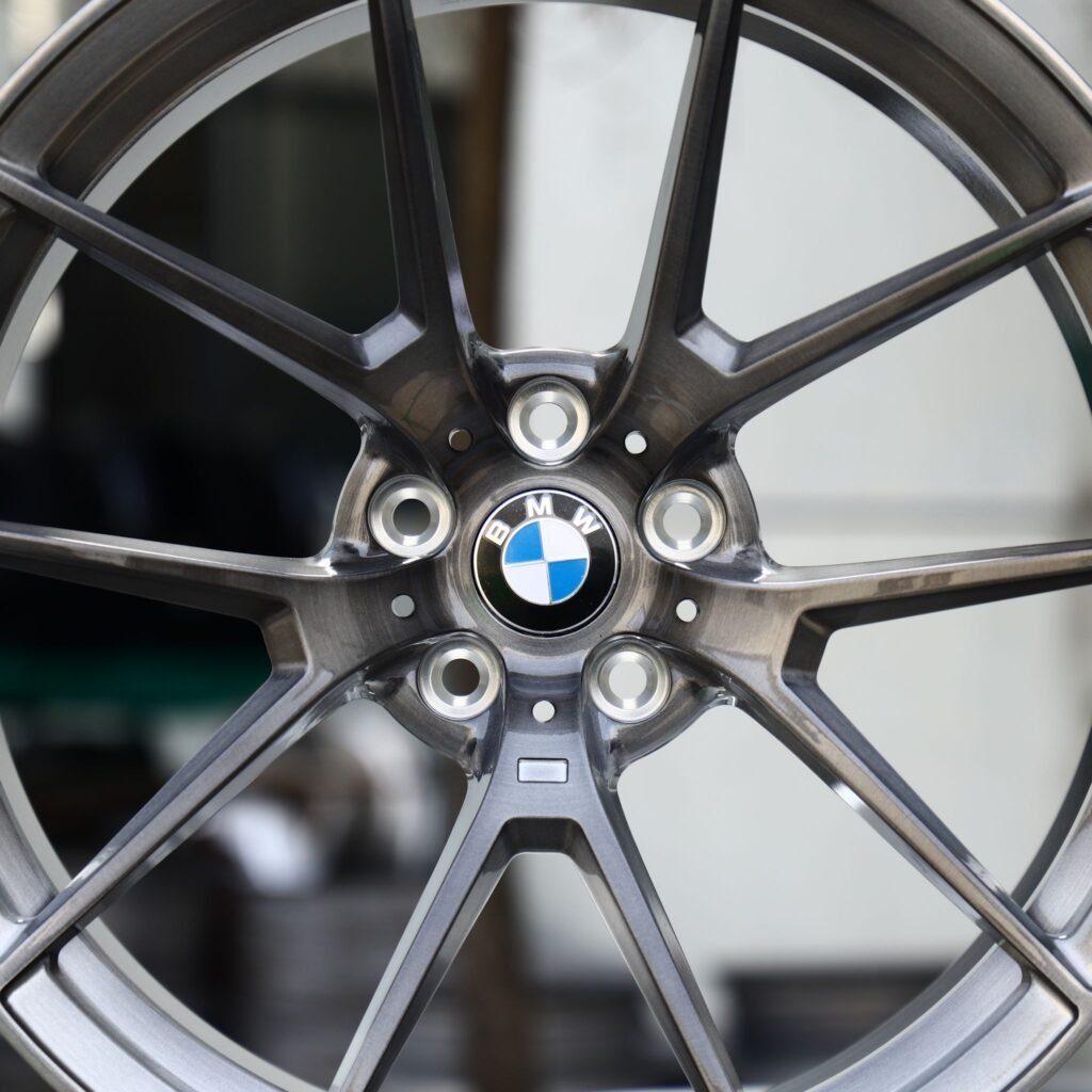 BMW M4 G82 wheels – Transparent Black 5 Y-Spoke (BMW OEM-Style), lip and barrel detail