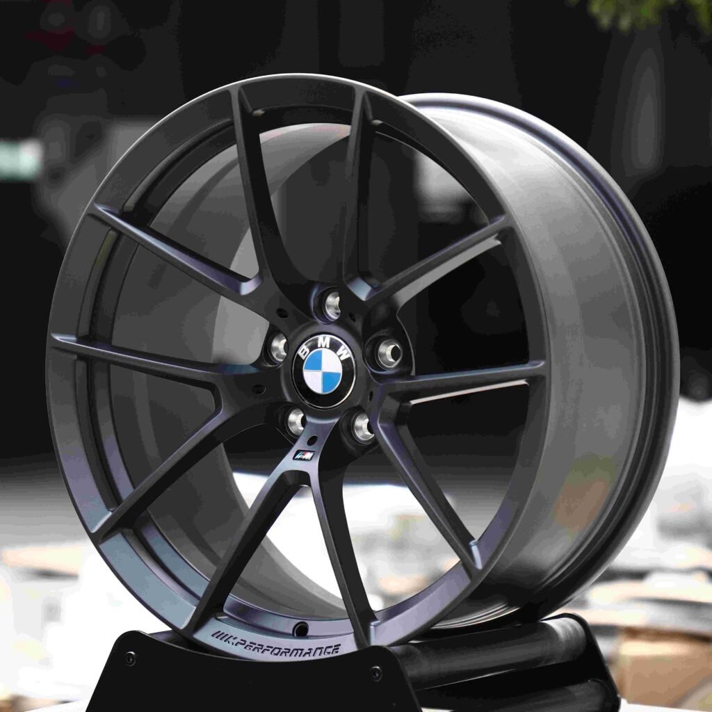BMW M5 wheels – Matte Silver 5 Y-Spoke (BMW Style 763M), angled view