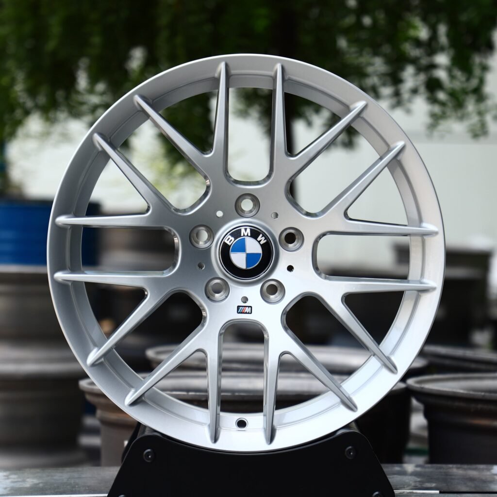 BMW Style Bright Silver 8 Y-Spoke Forged Wheels - BMW 5 Series / BMW 3 Series Fitment (5-Lug) Monoblock forged wheel