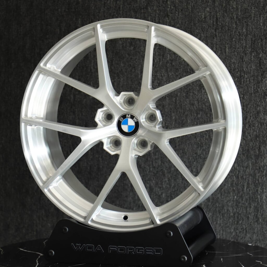 BMW 3 Series wheels – Brushed Silver 5-Spoke, angled view