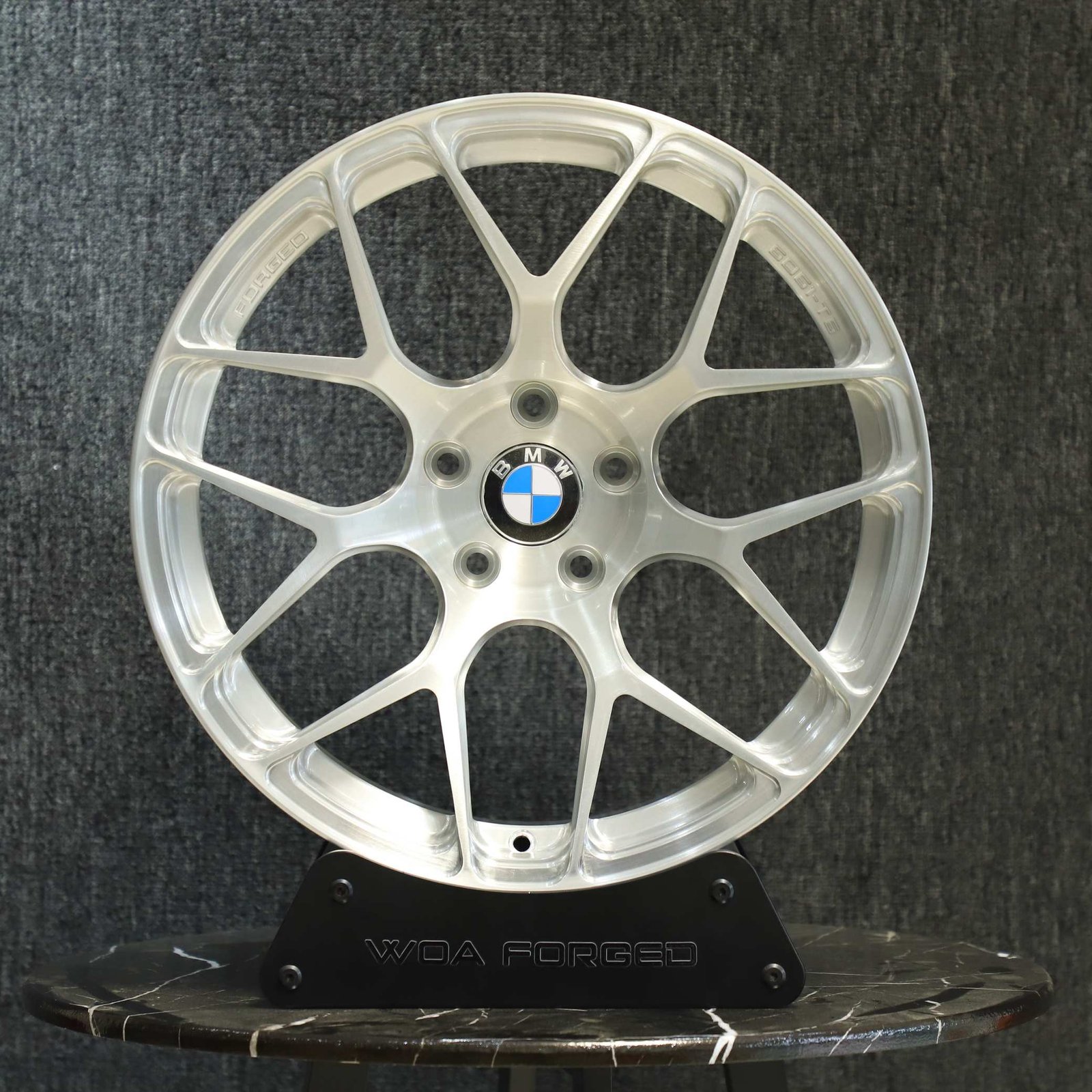 BMW 5 Series wheels – Brushed Silver 7 Y-Spoke, front view