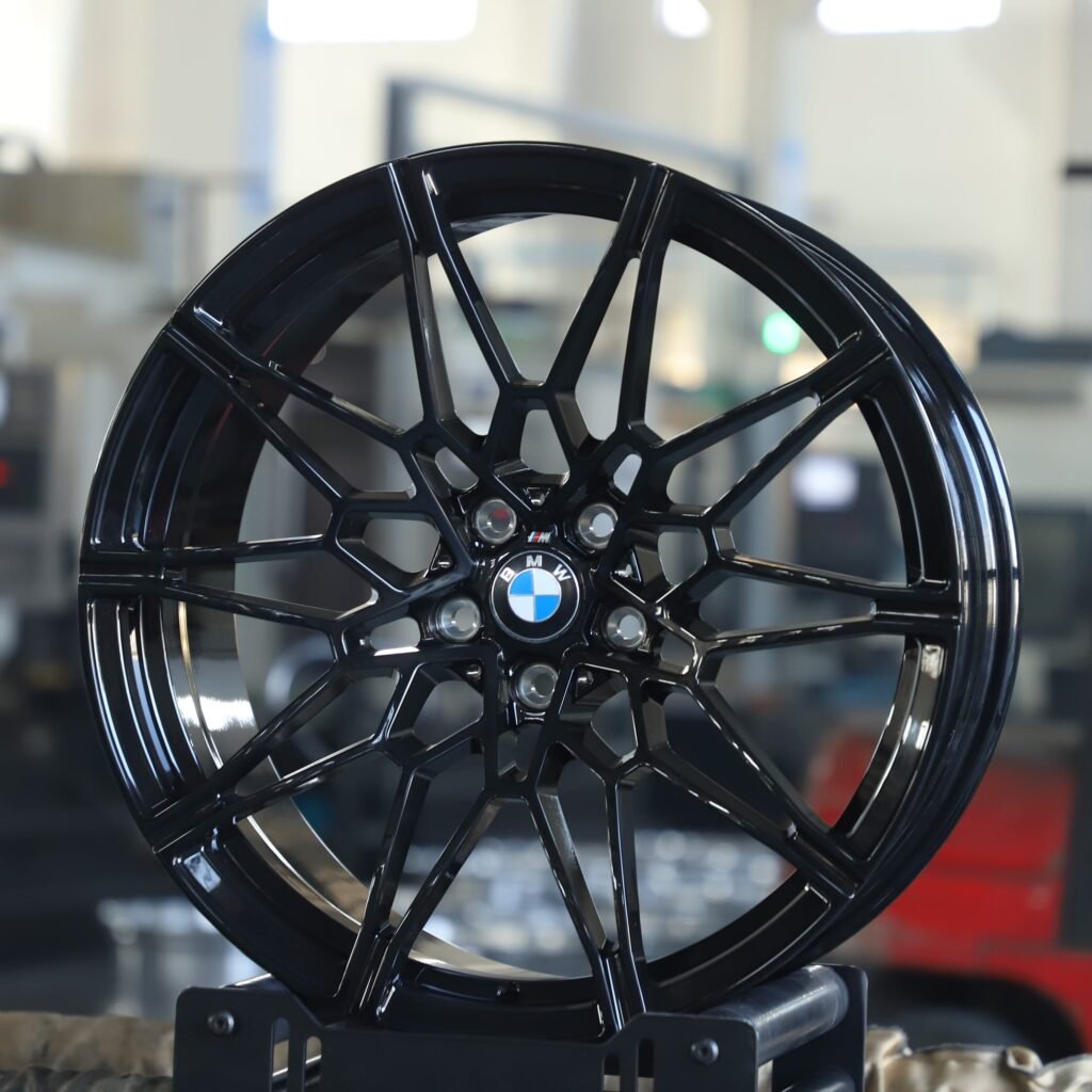 BMW 3 Series wheels – Gloss Black 5-Spoke Cut-Out, angled view