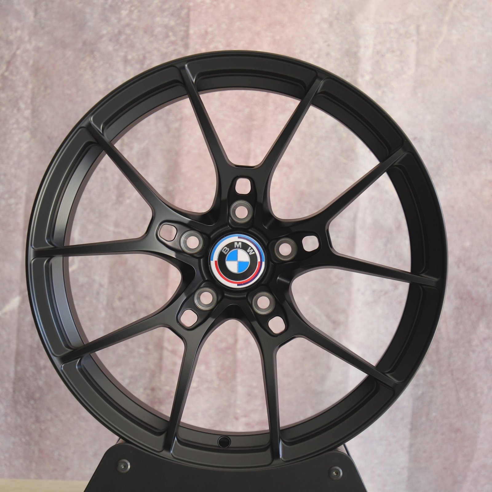 BMW 5 Series wheels – Gloss Black 5 Y-Spoke (BMW Style 763M), front view