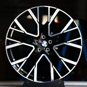 BMW 5 Series / 3 Series Forged Wheels – Gloss Black Machined Face