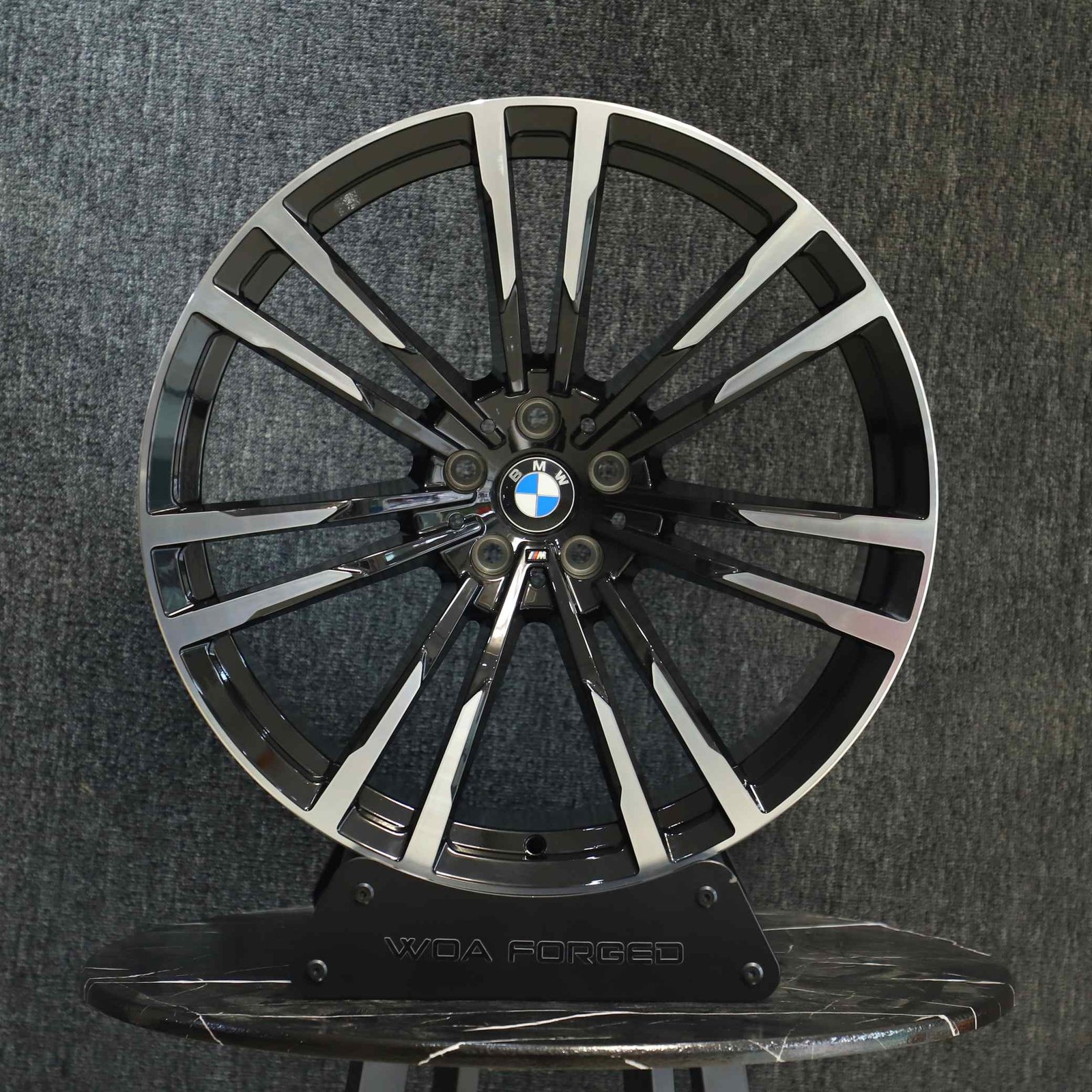BMW 5 Series wheels – Matte Silver 10-Spoke Machined Face, front view