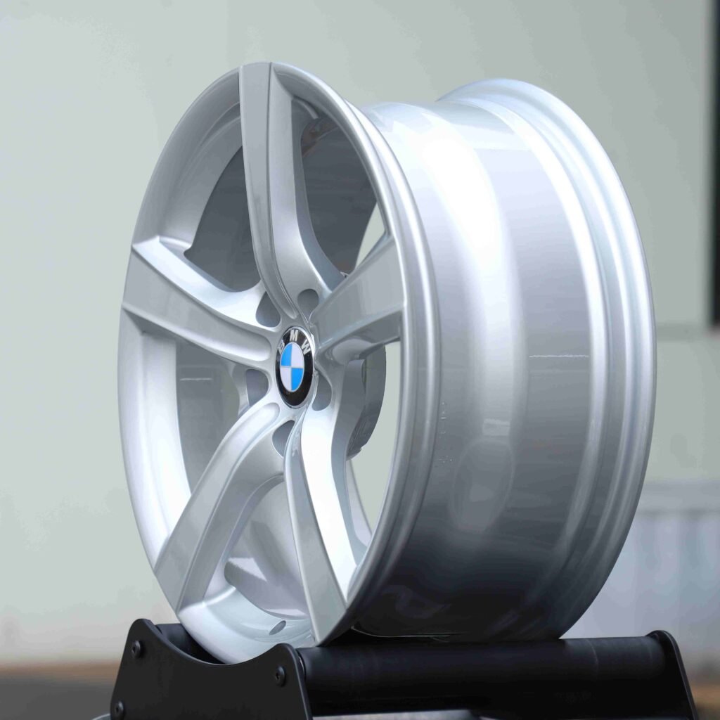 BMW M3 F80 wheels – Matte Silver 5-Spoke, lip and barrel detail
