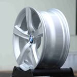 ANK-55558 — спицы крупным планом