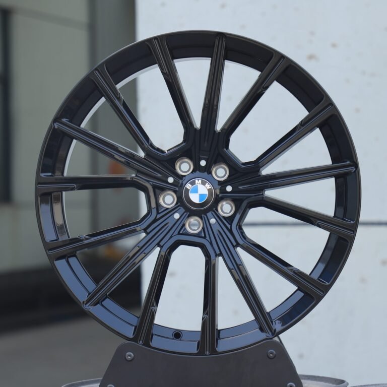 BMW 5 Series wheels – Matte Silver 5 W-Spoke, front view