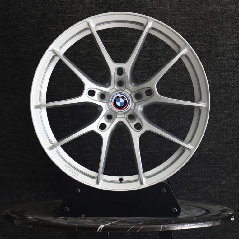 BMW 5 Series wheels – Matte Silver 5 Y-Spoke, front view