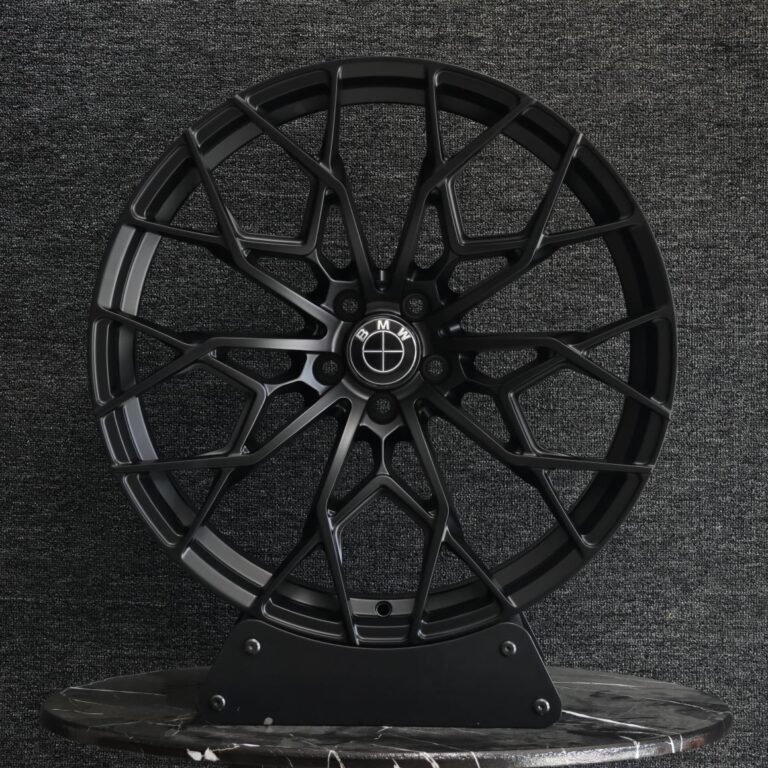 BMW 5 Series wheels – Matte Silver Cross-Spoke, front view