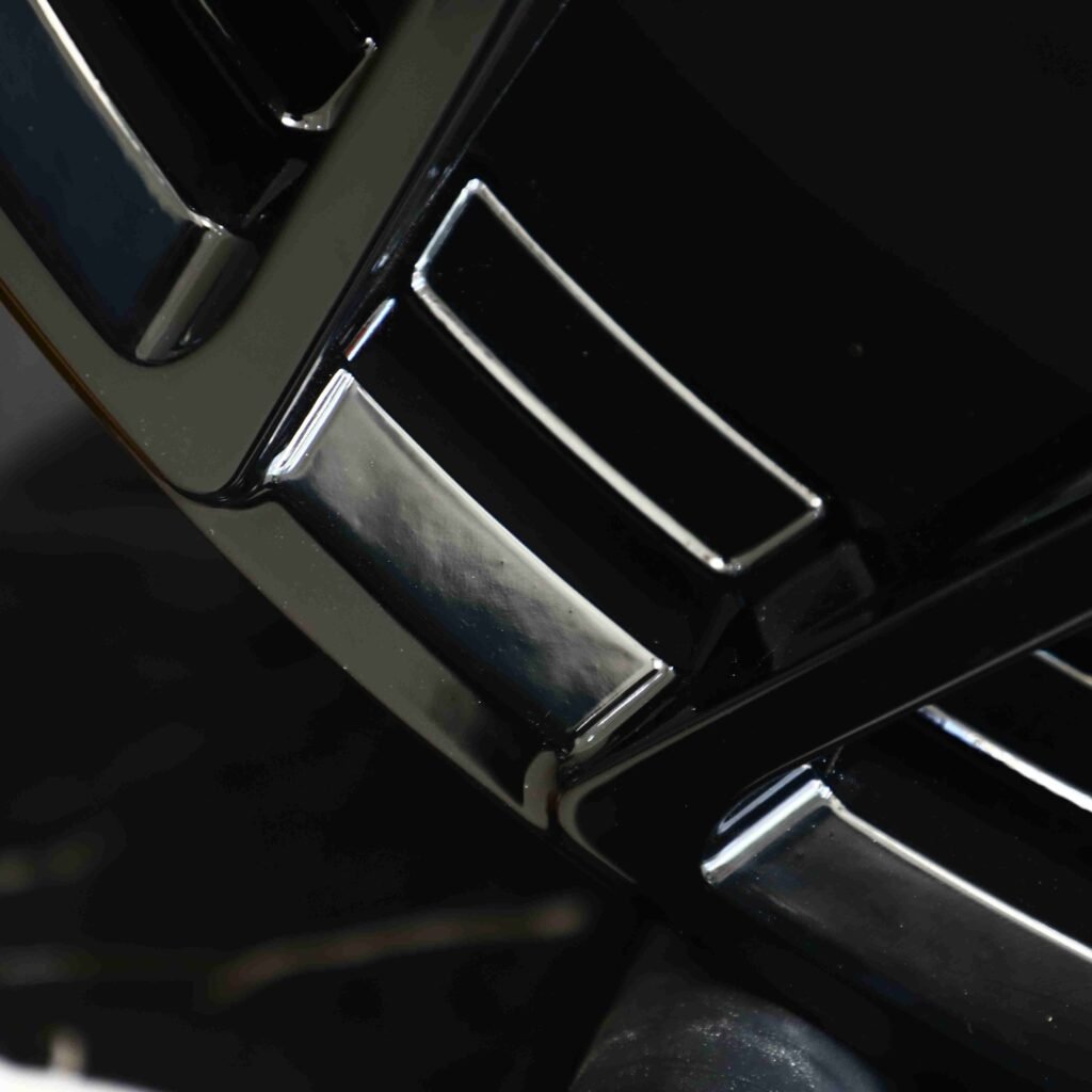 BMW M3 F80 wheels – Matte Silver Cross-Spoke, lip and barrel detail
