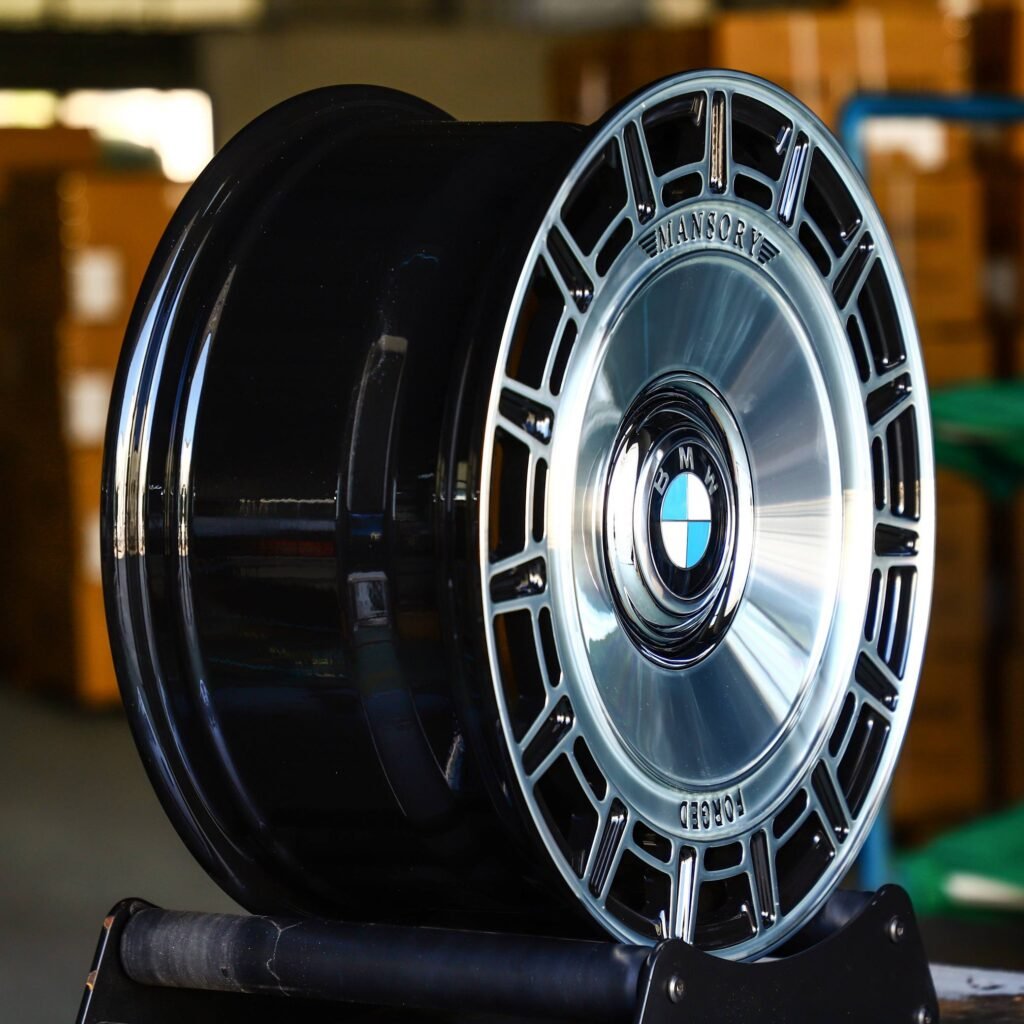5x120 wheels – Silver / Gloss Black Full-Face, side view