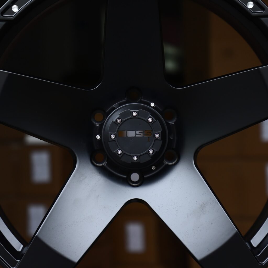 Toyota Tacoma wheels – Matte Black 5-Spoke Riveted Lip (Boss-Style), lip and barrel detail