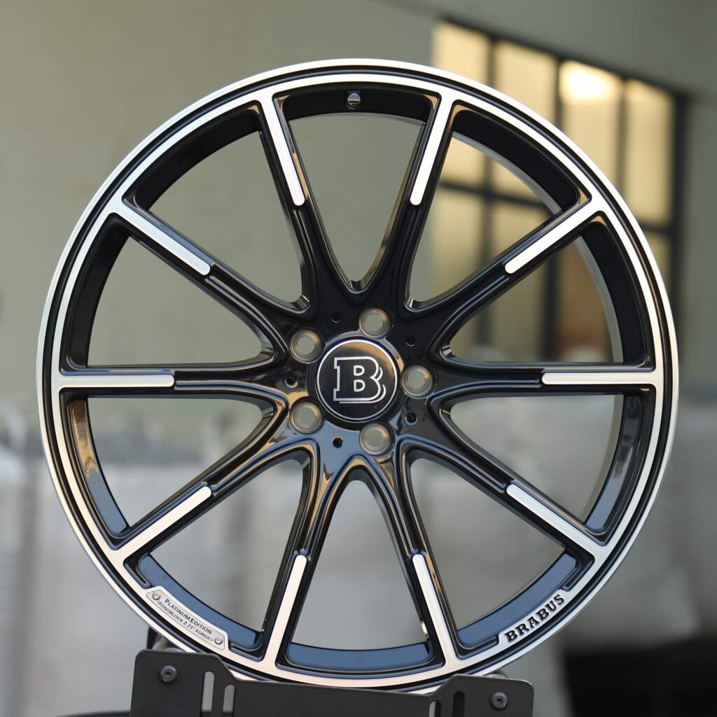 Mercedes-Benz G-Class wheels – Brabus Gloss Black 10-Spoke, front view