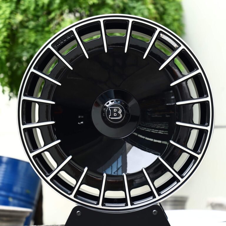 Mercedes-Benz E-Class wheels – Brabus Gloss Black Full-Face, front view