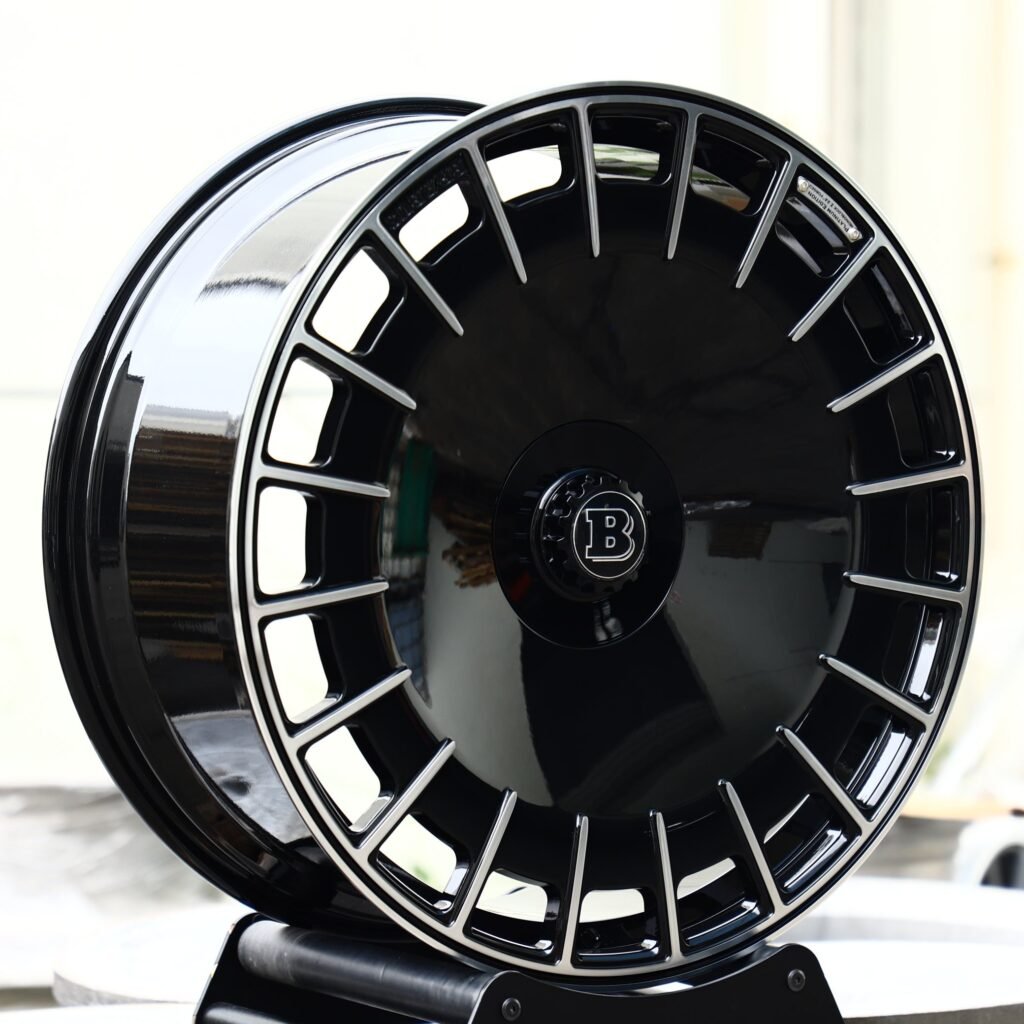 Mercedes-Benz S-Class wheels – Brabus Gloss Black Full-Face, angled view
