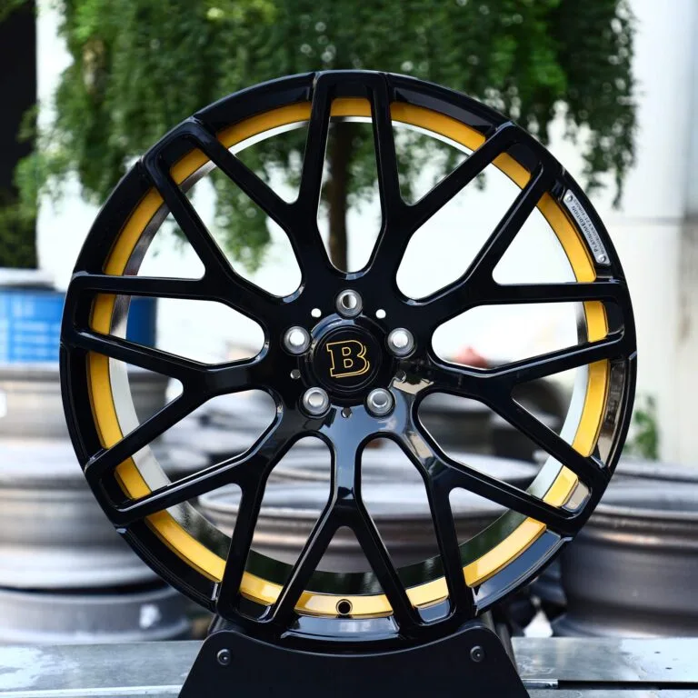 Brabus-Style Black / Gold Forged Wheels – Mercedes-Benz G-Class W463 / G55 AMG, front view