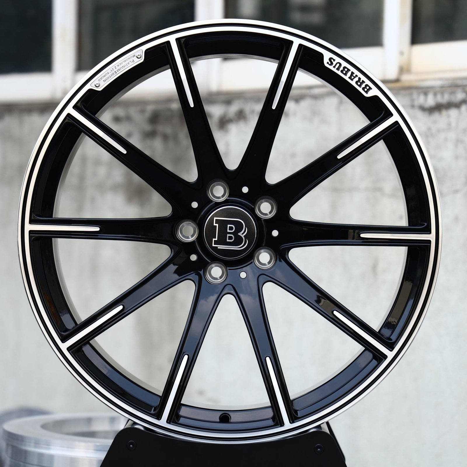 Mercedes-Benz G-Class W463 wheels – Gloss Black Machined 10-Spoke (Brabus-Style), front view
