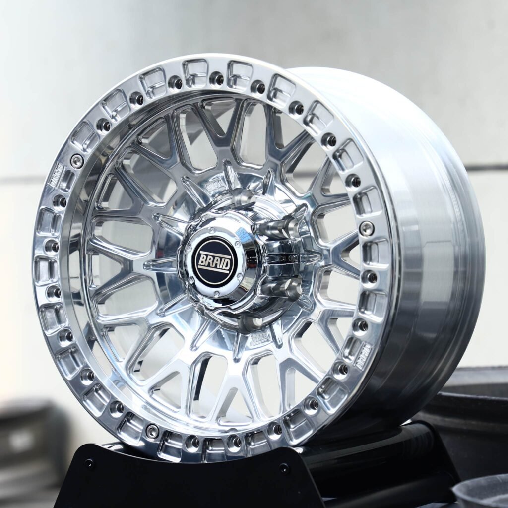 Chevrolet Silverado wheels – Mirror Polished Mesh Beadlock (Braid-Style), angled view