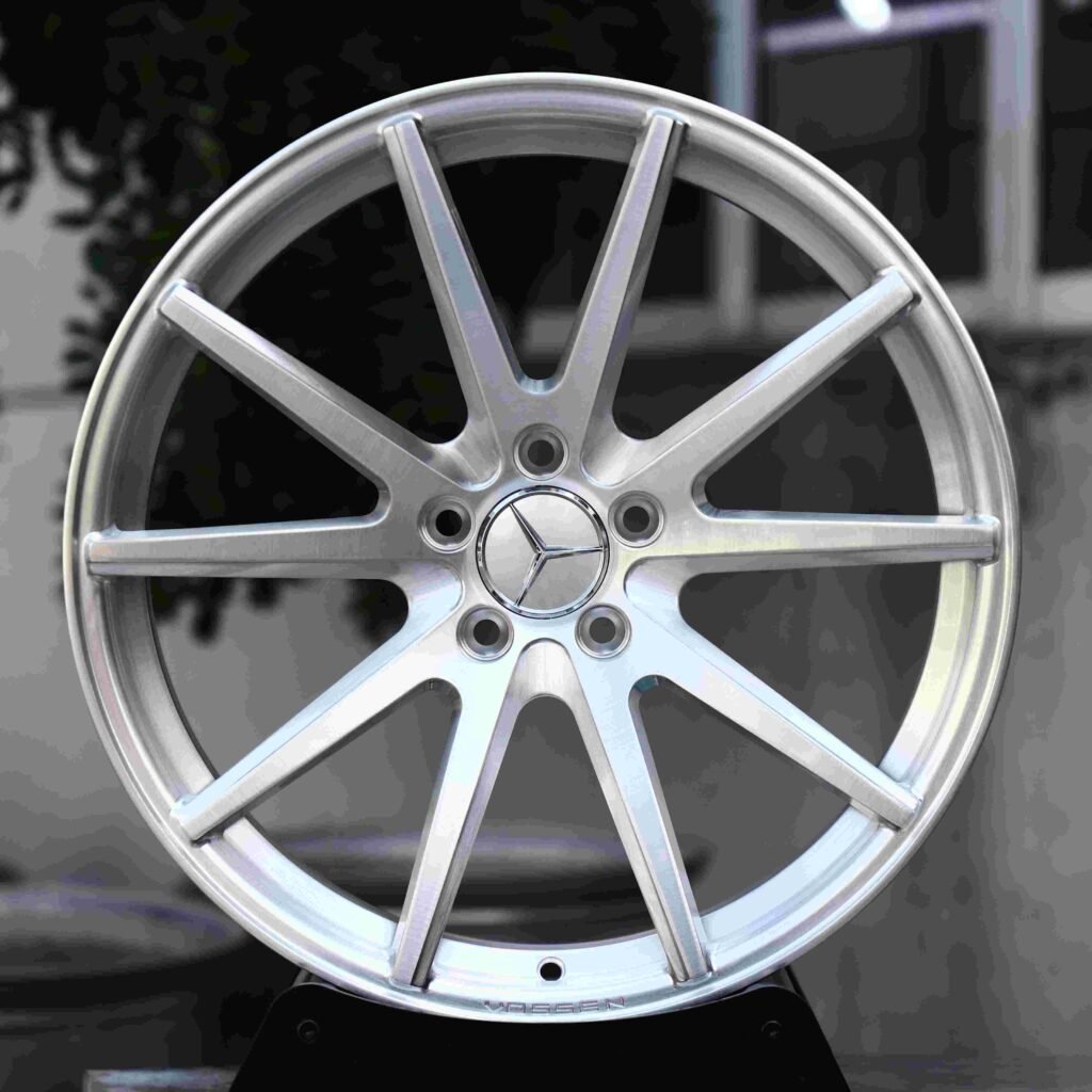 Mercedes-Benz E-Class W213 wheels – Bright Silver 10-Spoke (Mercedes-Benz OEM-Style), front view