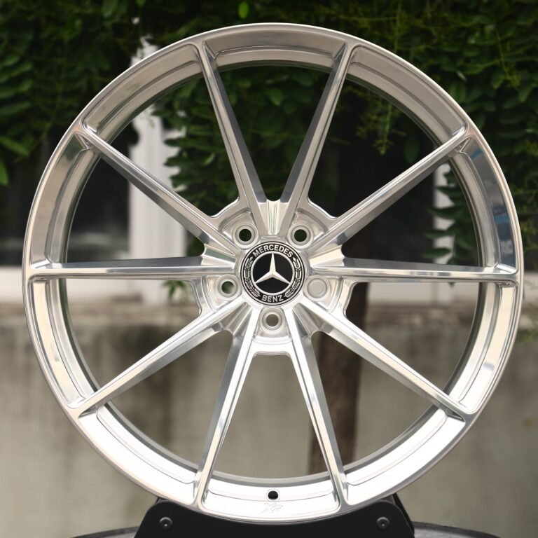 Audi RS3 wheels – Bright Silver 10-Spoke, front view