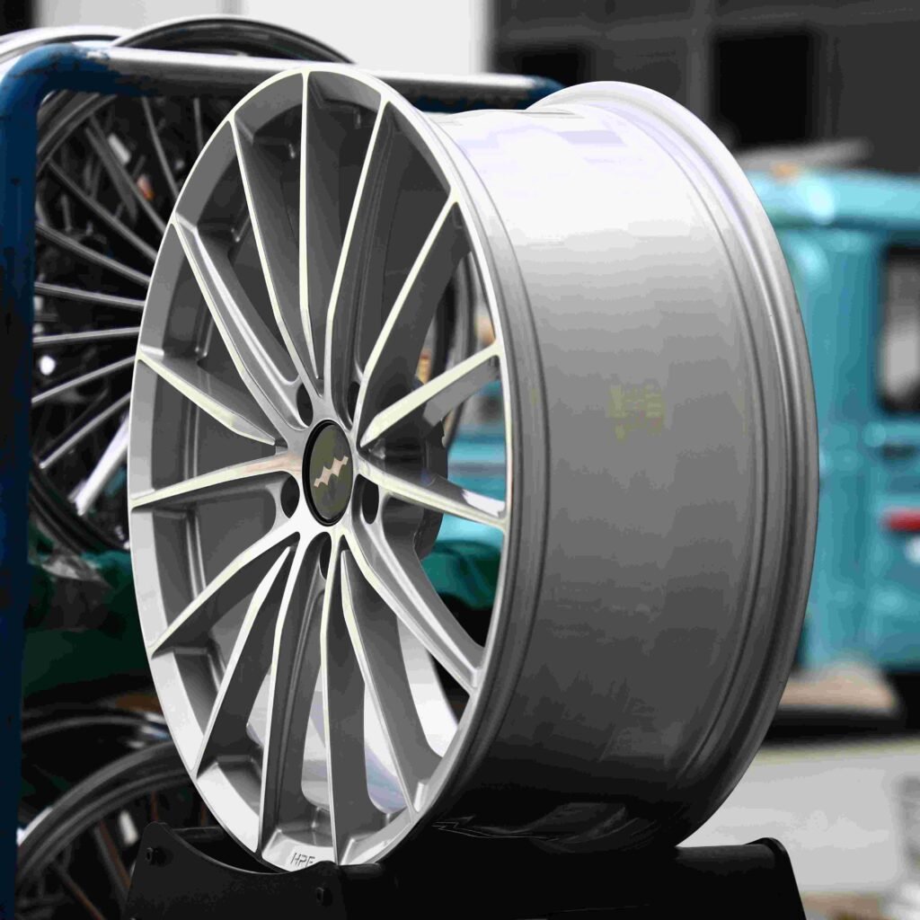 5x115 wheels – Bright Silver 5 W-Spoke (Buick OEM-Style), side view
