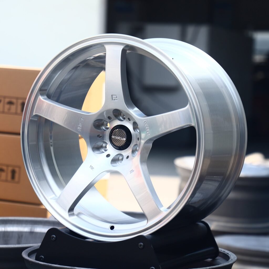Porsche 911 991 wheels – Bright Silver 5-Spoke (Porsche OEM-Style), angled view